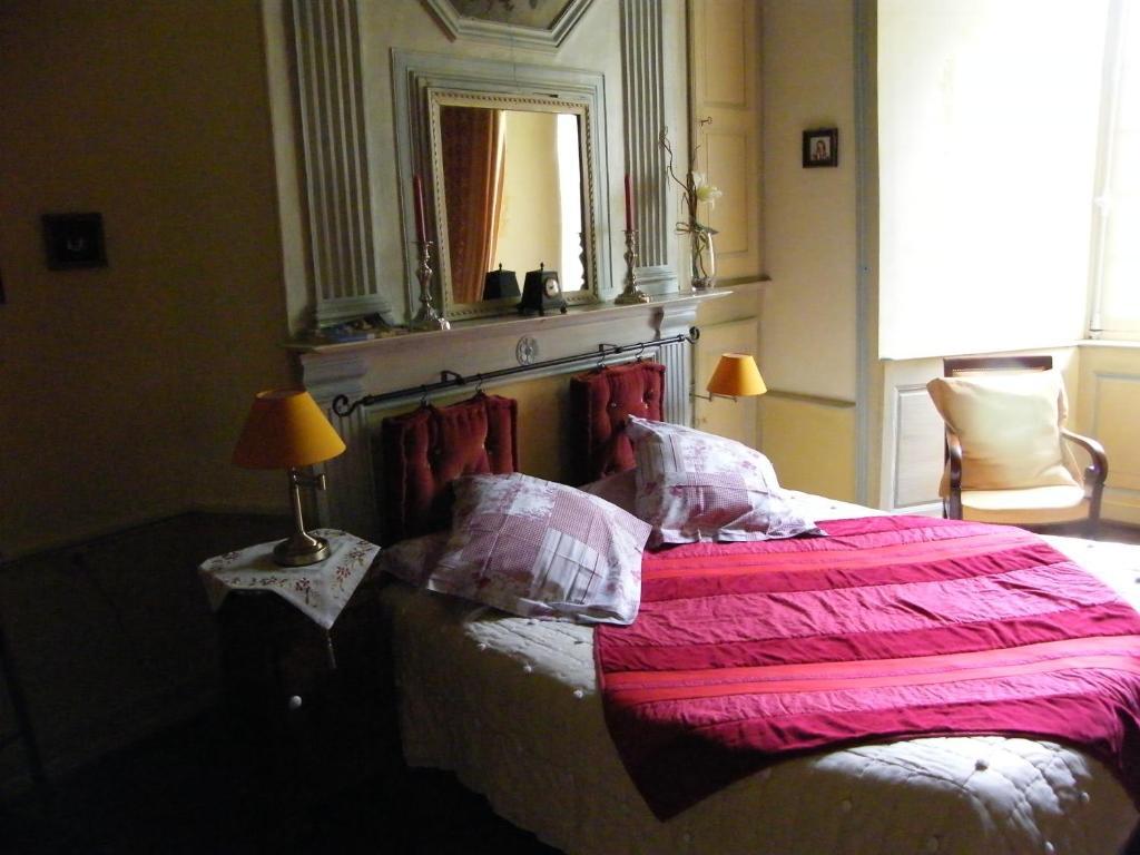 Chateau Des Martinanches Saint-Dier-dʼAuvergne Oda fotoğraf